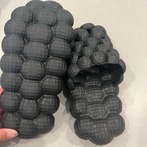 Women's bubble style slides. Size 36 - Picture 4 of 4